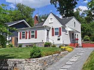 3049 Clinton St NE, Washington, DC 20018