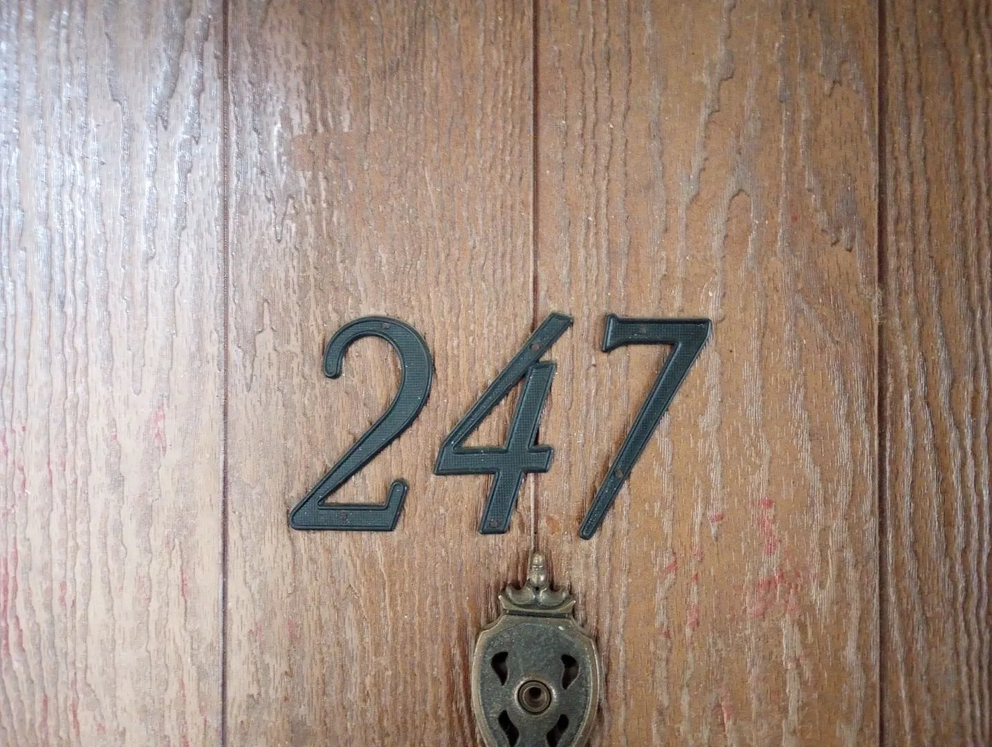Expo 247 with 2 bed, 1 Bath, 800 SF with AC, and balcony — Photo 2