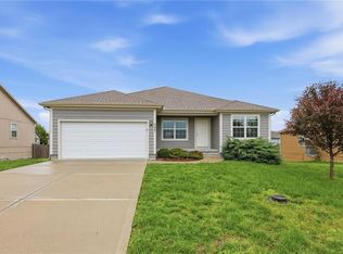 737 S Cypress St, Gardner, KS 66030