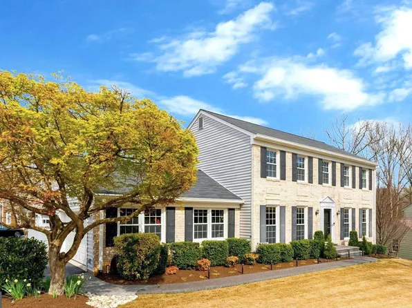 10752 John Turley Pl, Fairfax, VA 22032