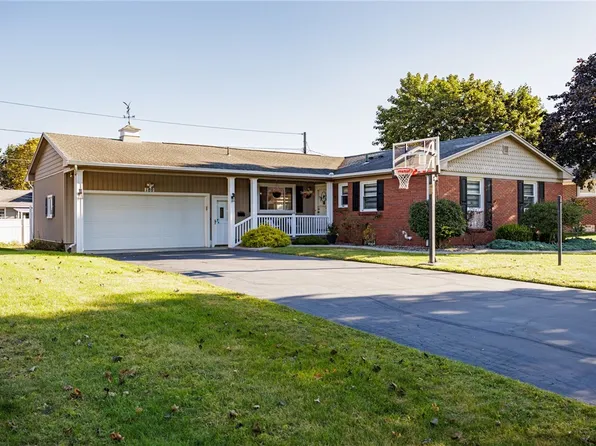 180 Kings Gate N, Rochester, NY 14617