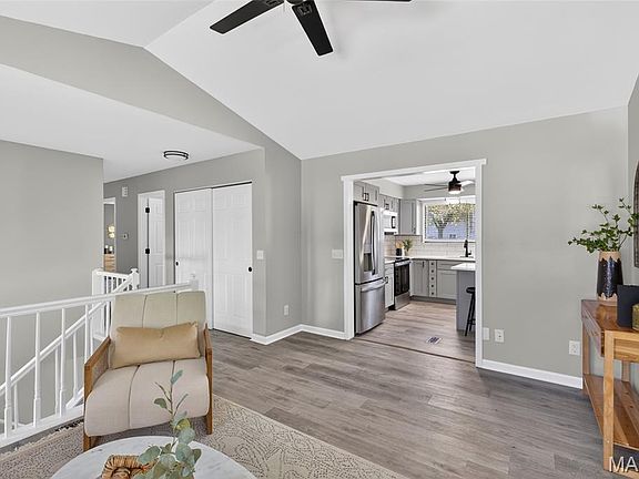 4th image of 940 Ampere Ct