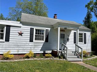 78 Cavalier Rd, Hampton, VA 23669