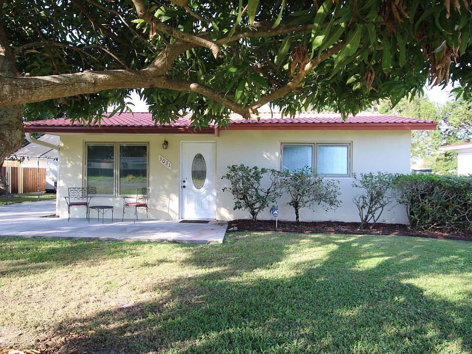 1st image of 3031 SE 29th Ln