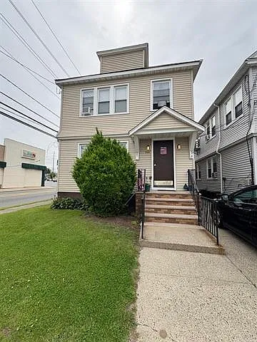 1 bed, 1.0 bath, $1,550 — Photo 1