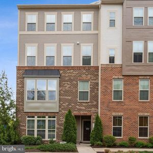 25284 Gray Poplar Ter, Aldie, VA, 20105
