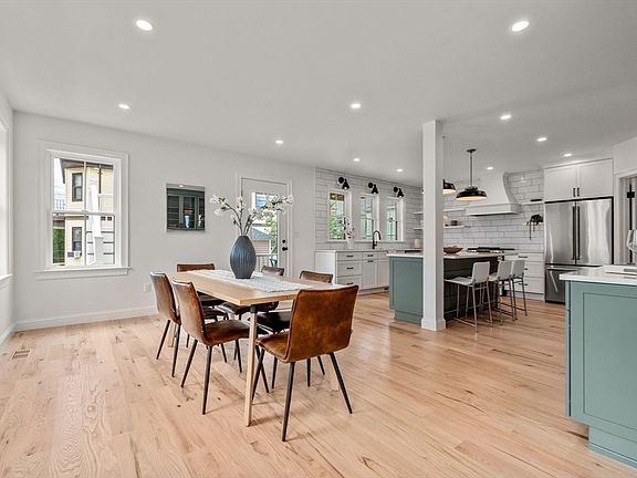 2nd image of 52-54 Dartmouth St #1