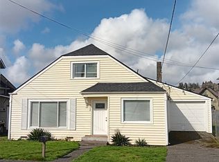 912 1st St, Hoquiam, WA 98550