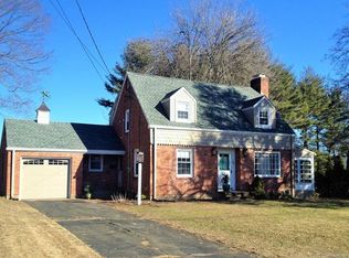 106 Knollwood Rd, East Hartford, CT 06118