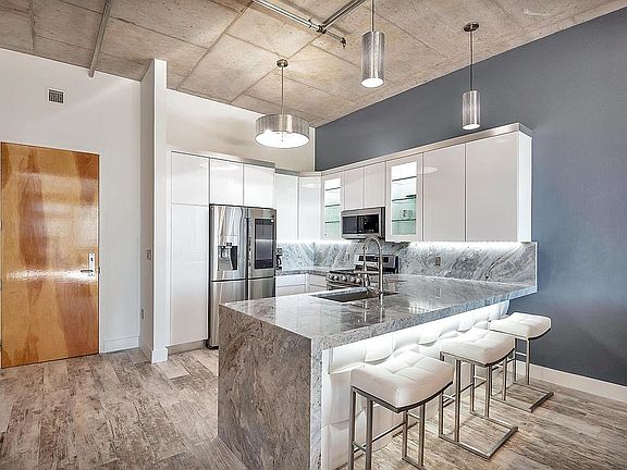 2nd image of 411 1st Ave APT 503