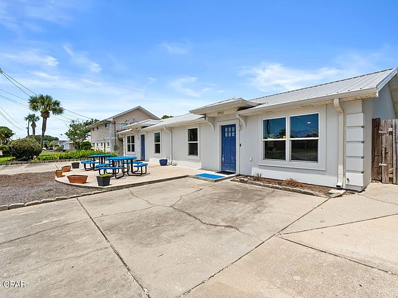 2nd image of 2911 Treasure Cir