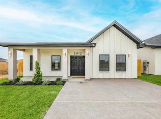 2812 Adamsville Dr, Laredo, TX 78046