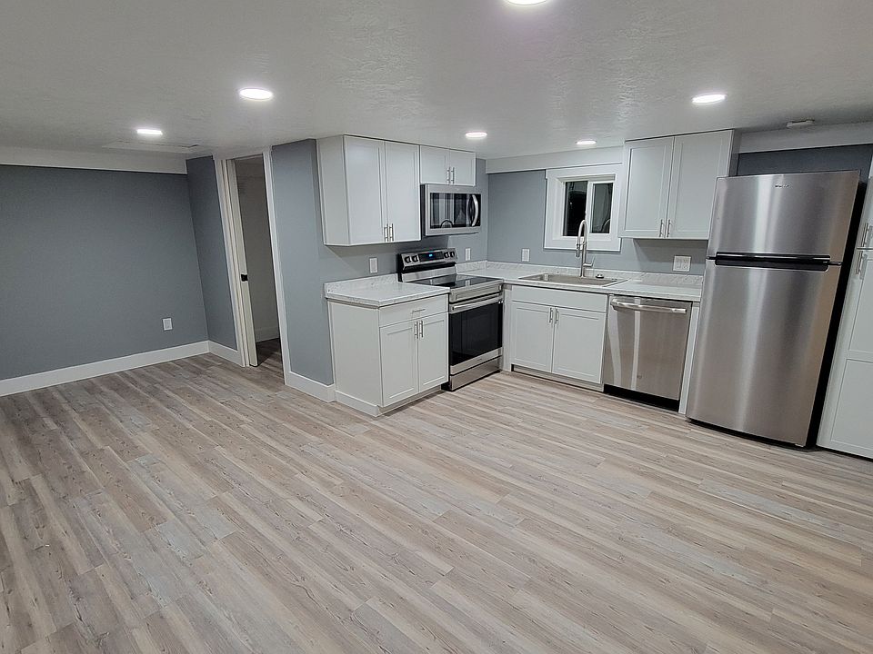 1st image of 4635 Satter Dr NE #B