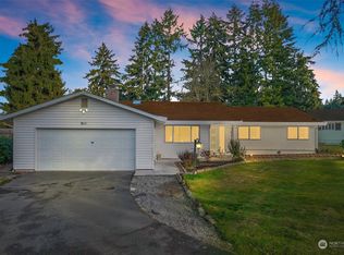911 Pierce St, Steilacoom, WA 98388