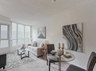 55 Bloor St E #605, Toronto, ON M4W 3W6