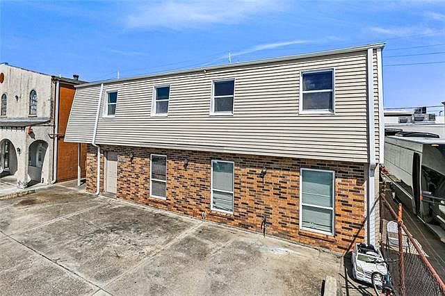 1st image of 3020-22 Jean Lafitte Pkwy