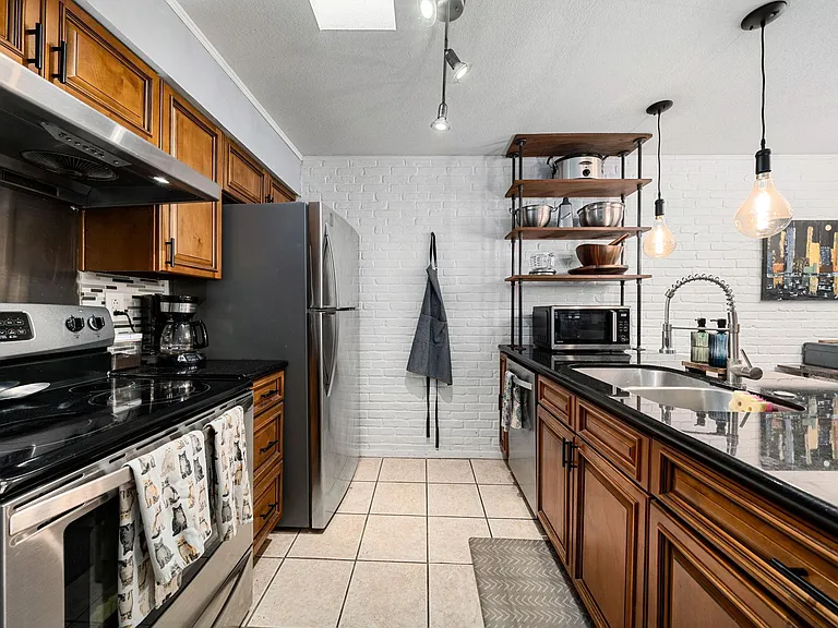 2615 Marilee Ln #2 — Photo 12