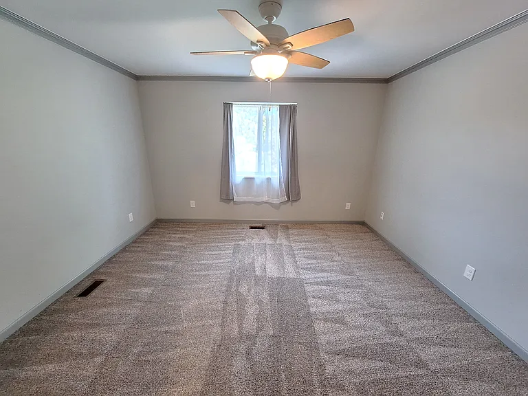 380 Paradise Cir #C8 — Photo 16