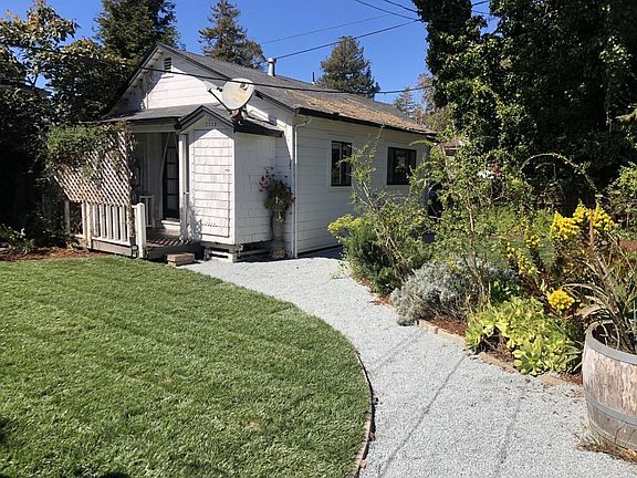 2nd image of 709 El Salto Dr