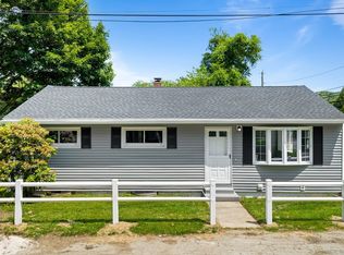 20 Stonington Rd, Norwich, CT 06360