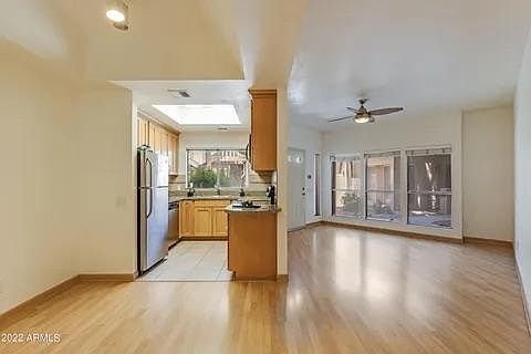 5th image of 101 N 7th St Unit 130