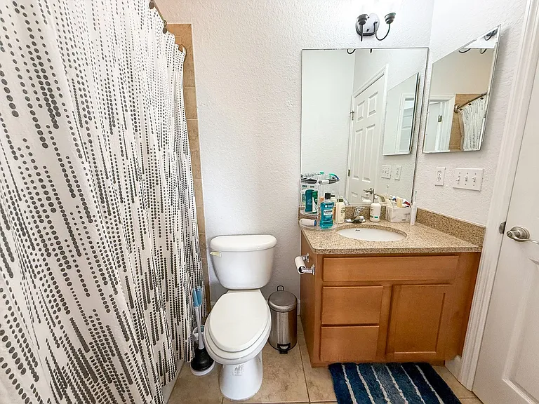 2508 SW 35th Pl #T117 — Photo 16