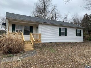 146 Parish Rd, Martin, TN 38237