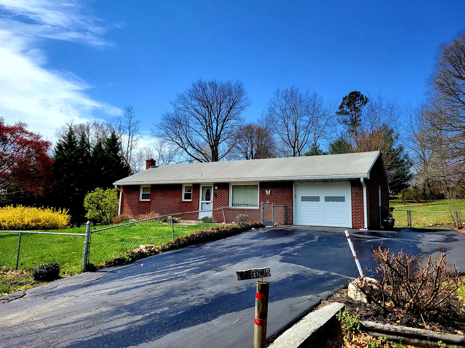 263 Oak Dr, Blue Ridge, VA 24064 Zillow
