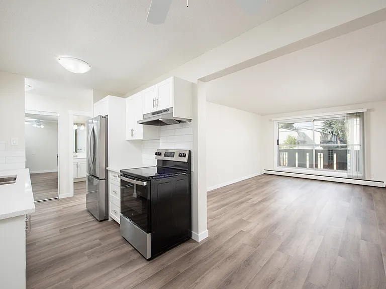 6 Gainsborough Ave — Photo 6