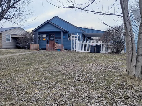 112 E 6th St, West Lafayette, OH 43845