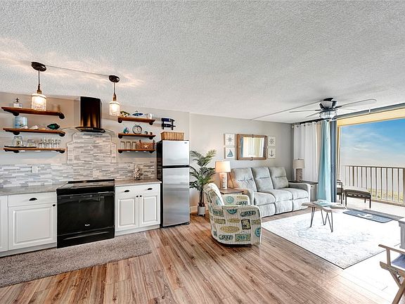 4th image of 3200 N Highway A1a APT 605