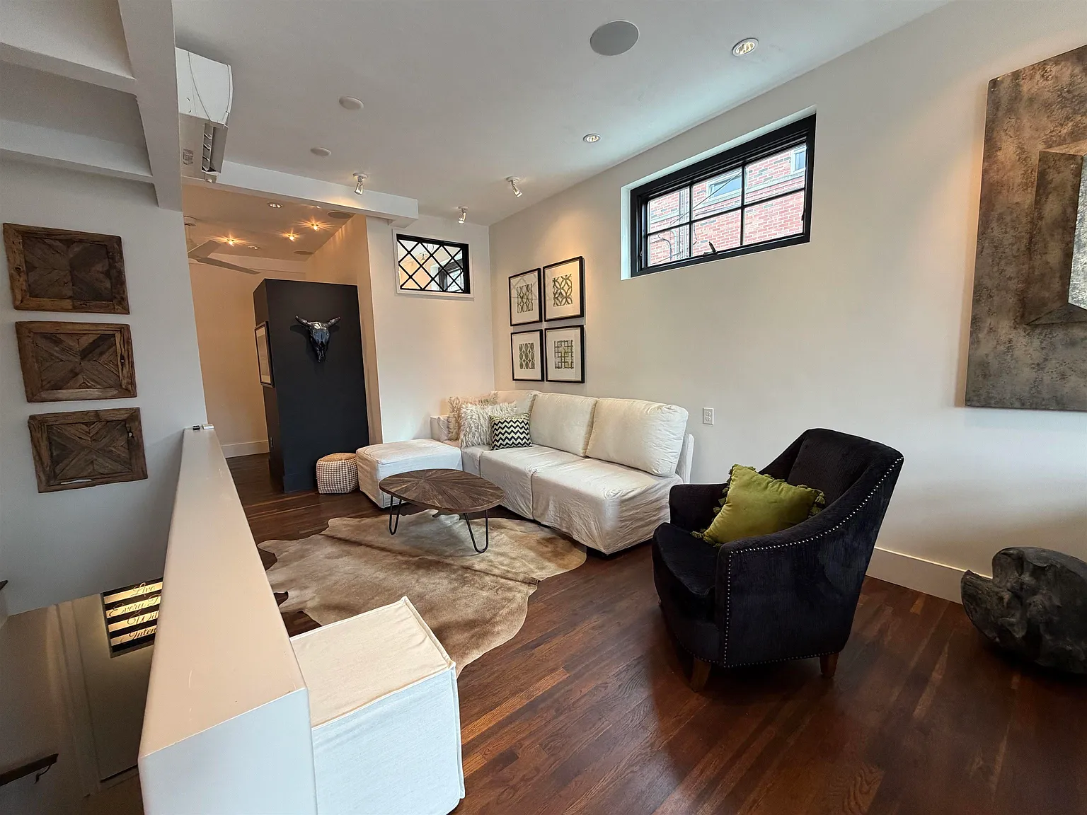 4 bed, 1.0 bath, 600 sqft, $2,790 — Photo 4