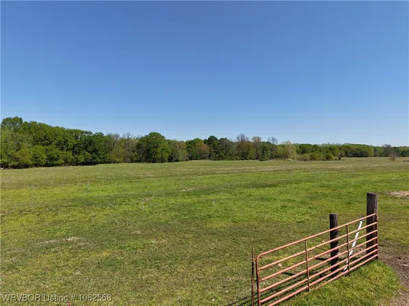 280th Ave, Spiro, OK 74959
