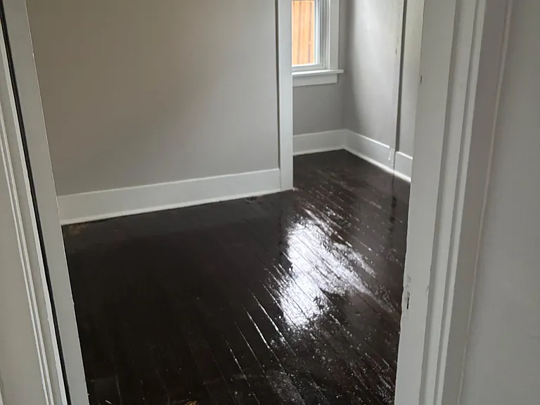 112 Schley Ave — Photo 40