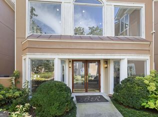 5236 Brooke Ridge Dr, Atlanta, GA 30338