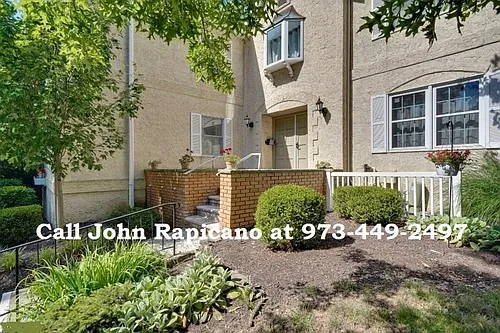11 Heritage Dr Photo 1