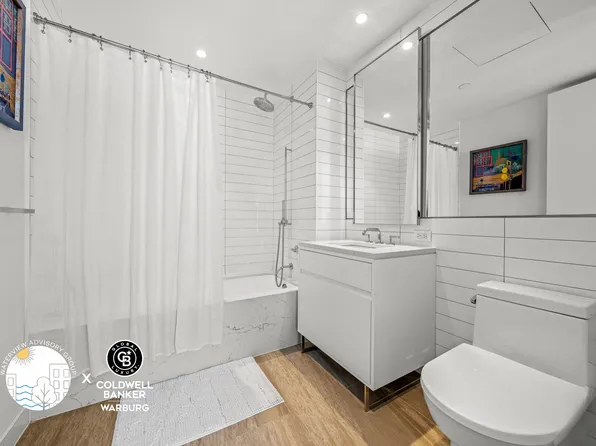 150 East 23rd Street image 10 of 11