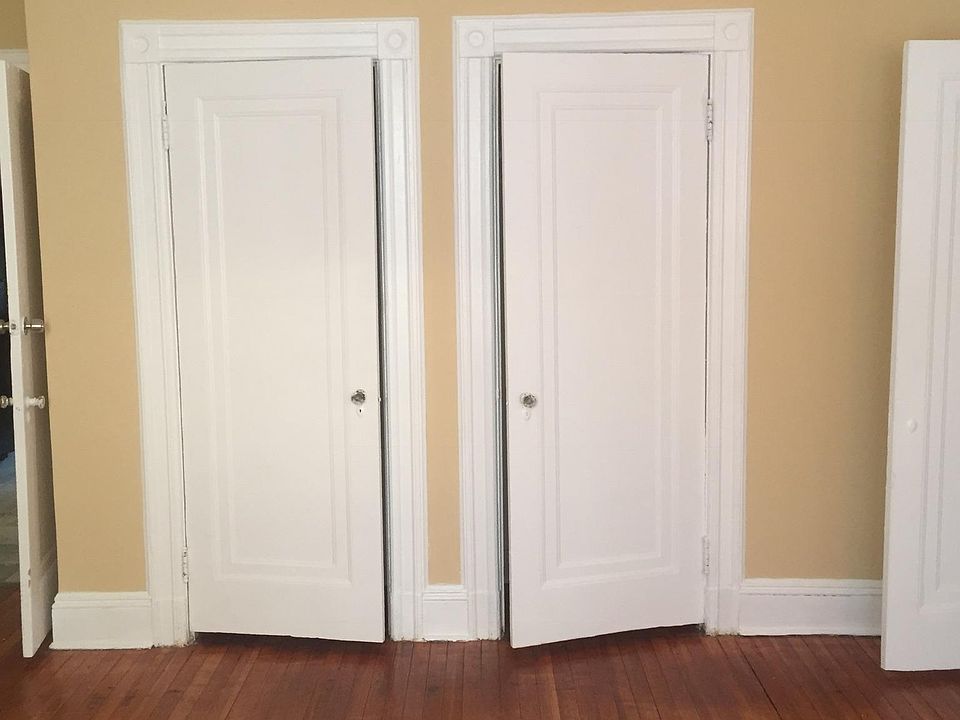 1st image of 1067 Gipson St #1