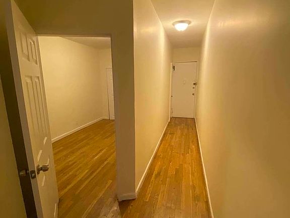 3rd image of 450 W 58th St APT 1F