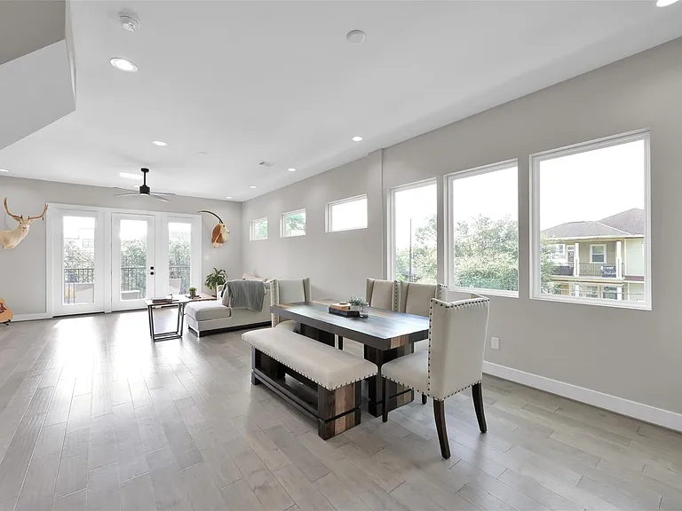 2103 Bevis St — Photo 18