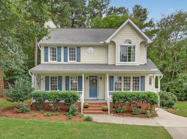 17 Great Oak Ct, Durham, NC 27713