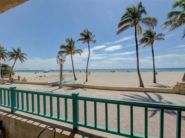 201 Van Buren St, Hollywood, FL