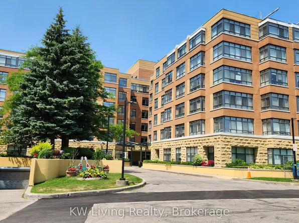 115 Bonis Ave #211, Toronto, ON M1T 3S4