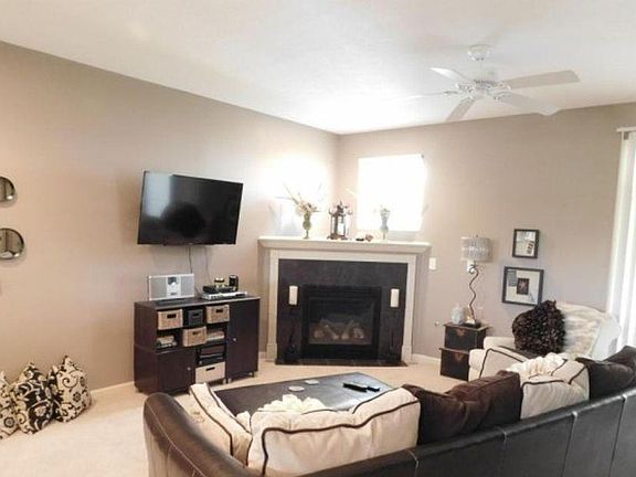 Living room with gas fireplace