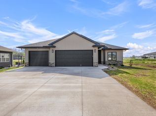 726 Tambour Ct #7, De Pere, WI 54115