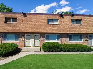 835 Richard St UNIT B, Aurora, IL 60506
