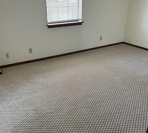 2nd image of 5813-5815 Farley Ave