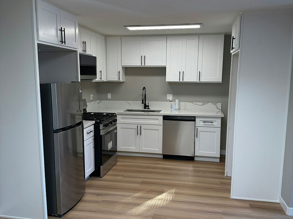 1st image of 14740 Perris Blvd #B