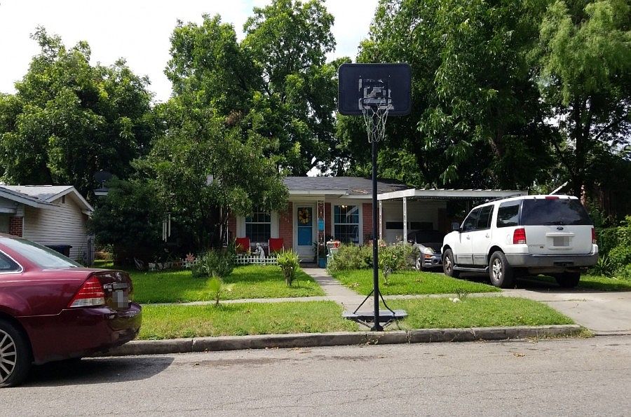 1st image of 434 Beryl Dr