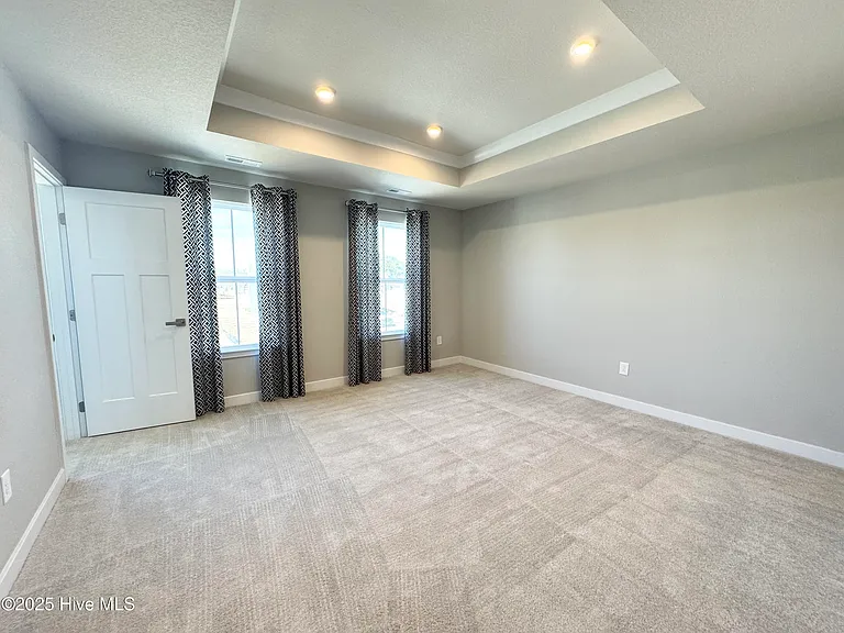106 Mizzen Way #B — Photo 8